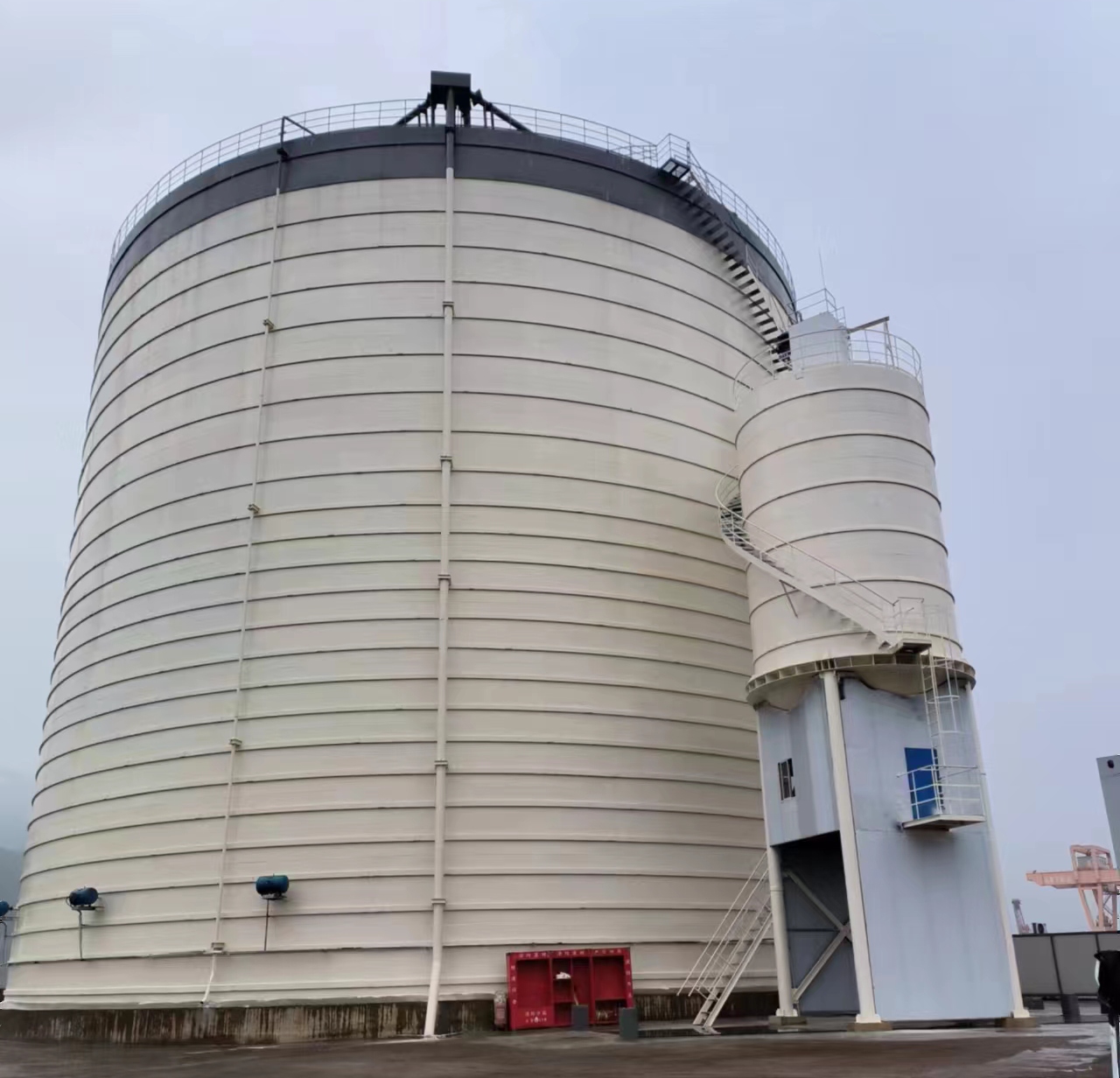 图们10万吨水泥钢板库